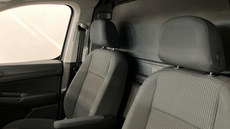 Volkswagen Caddy Cargo C20 Diesel 2.0 TDI 102PS Commerce Plus Van [Tech Pack]